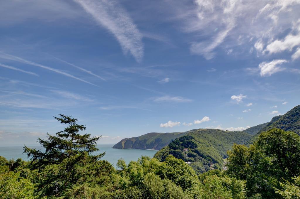 Lynton Cottage Seaview Apartments Лінтон Екстер'єр фото