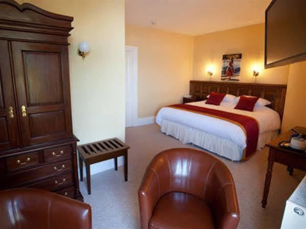 Lynton Cottage Seaview Apartments Лінтон Екстер'єр фото