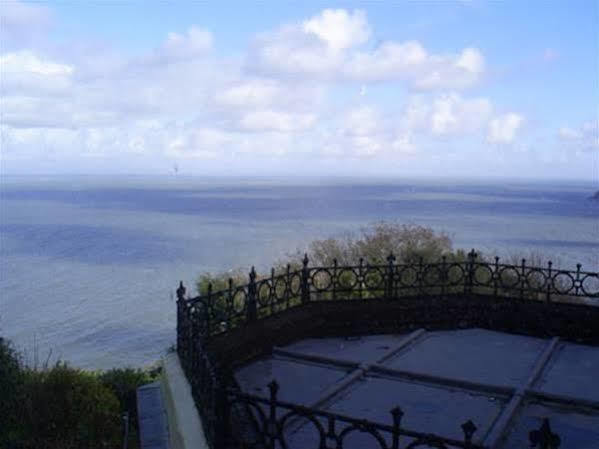 Lynton Cottage Seaview Apartments Лінтон Екстер'єр фото