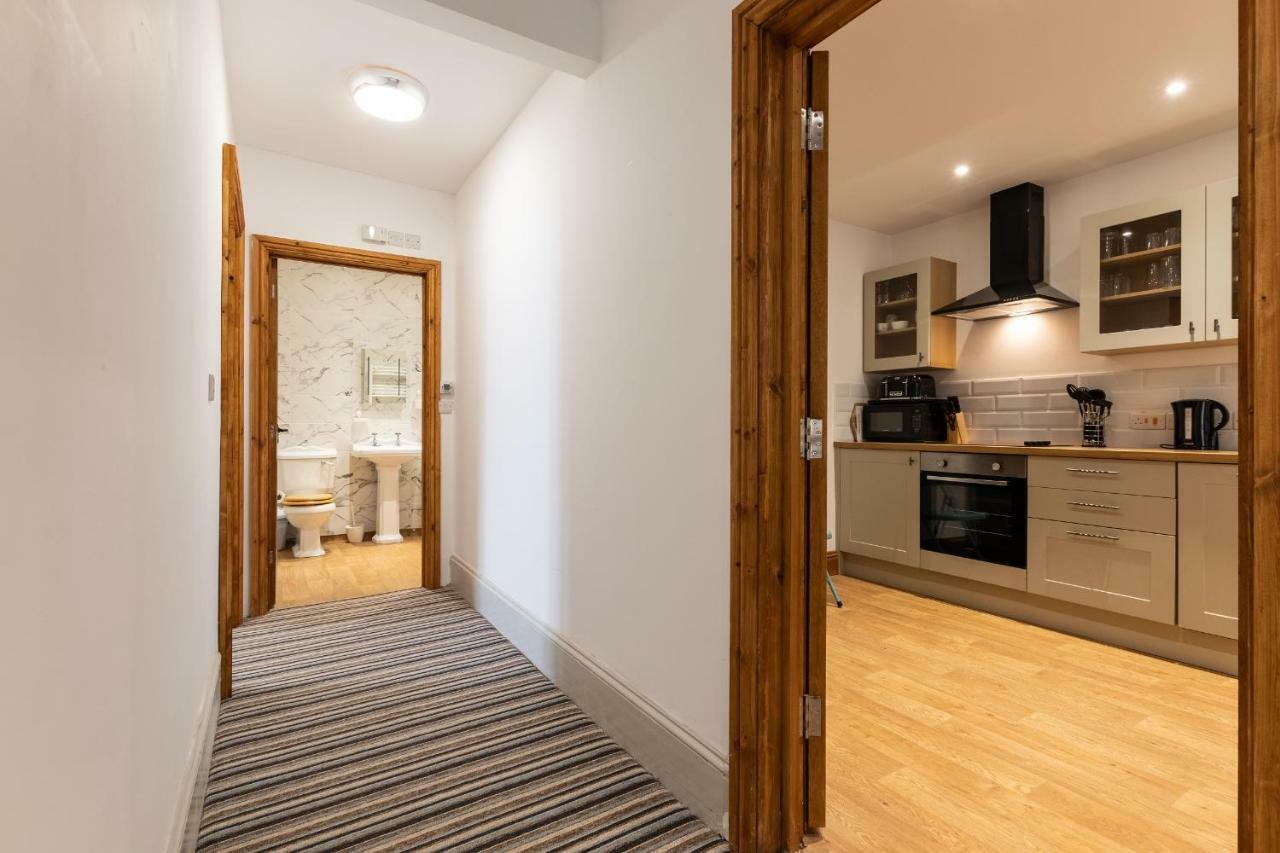 Lynton Cottage Seaview Apartments Лінтон Екстер'єр фото