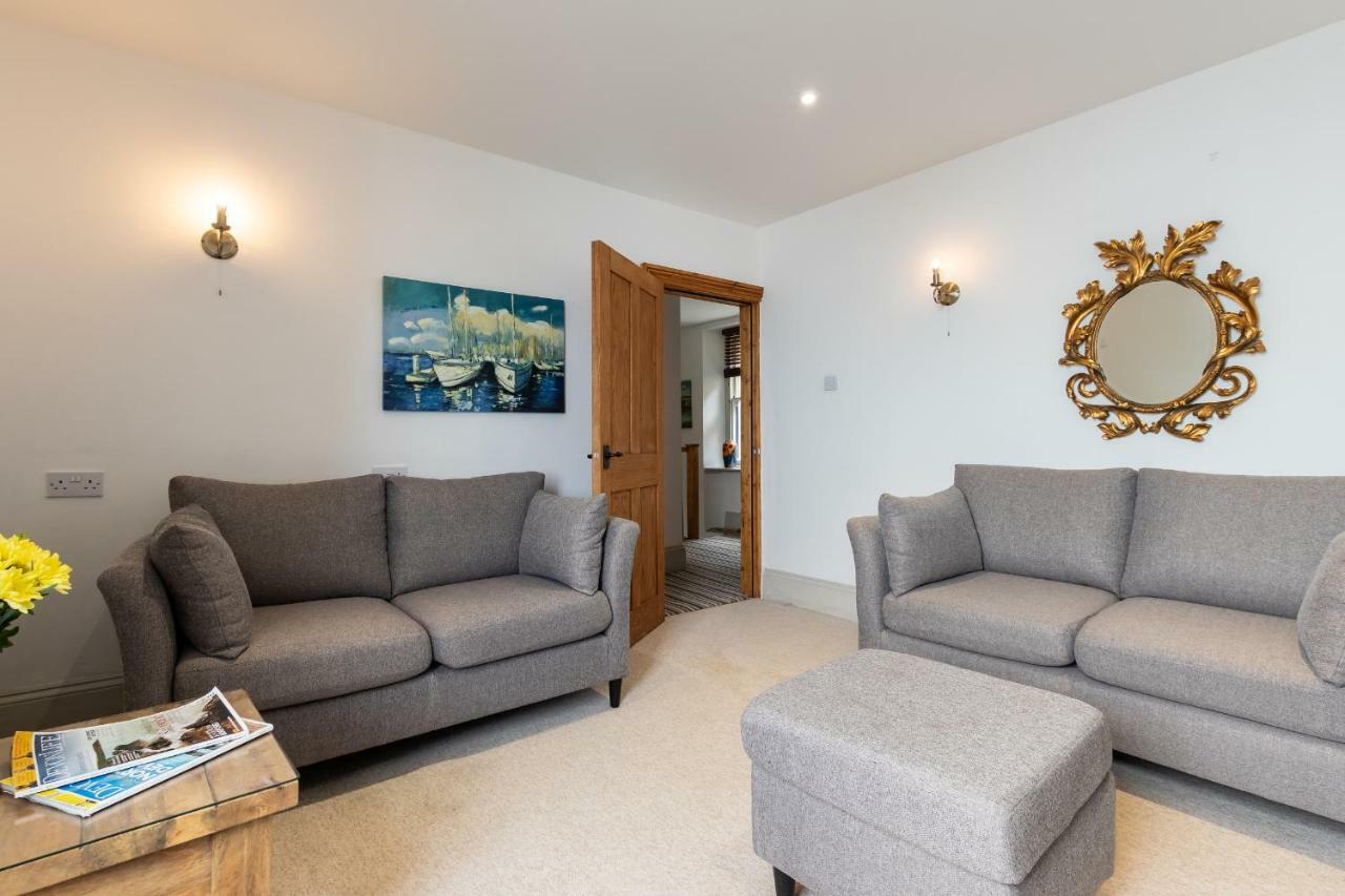 Lynton Cottage Seaview Apartments Лінтон Екстер'єр фото