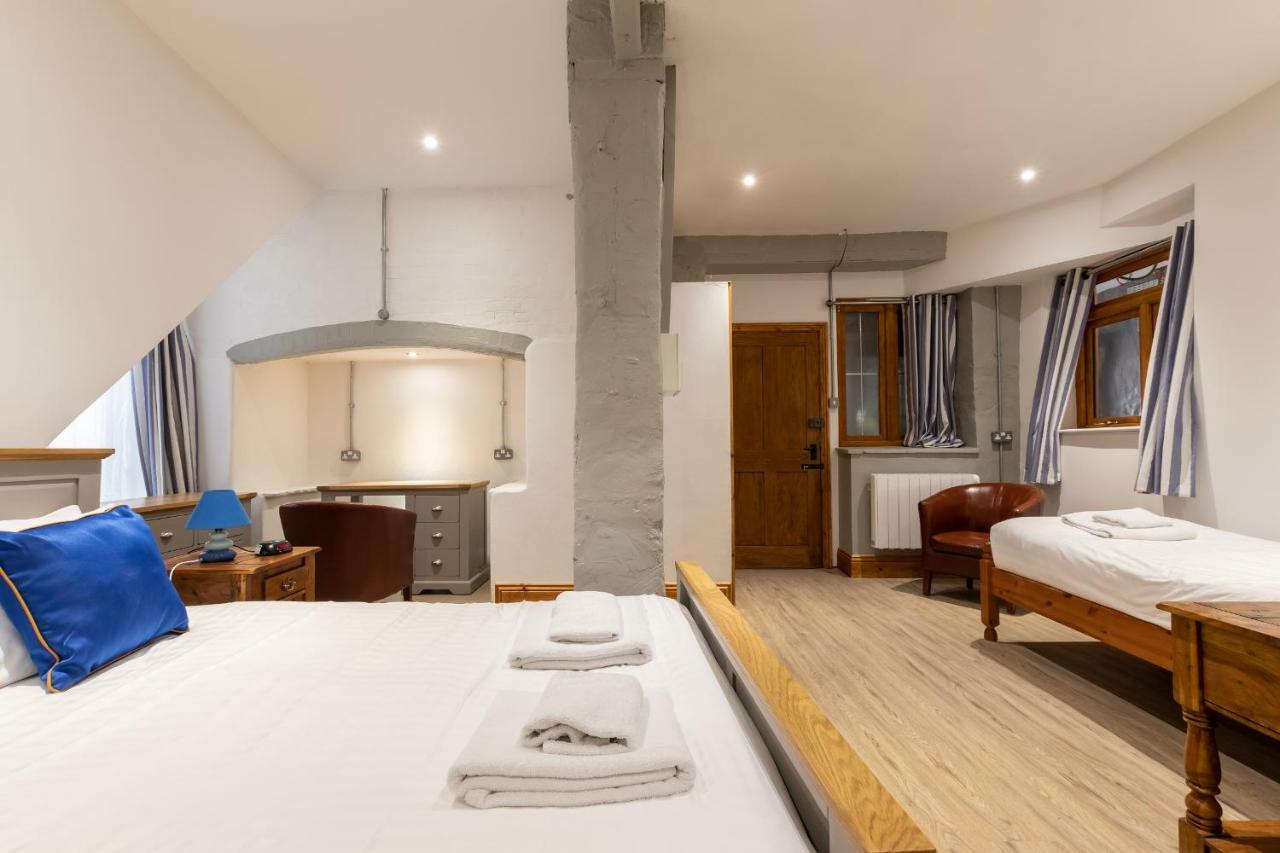 Lynton Cottage Seaview Apartments Лінтон Екстер'єр фото
